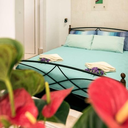 Ibis Your Cosy Oasis With Private Parking And Patio Split Dış mekan fotoğraf